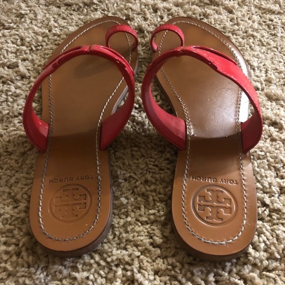 Tory Burch toe ring sandals - Picture 2 of 3